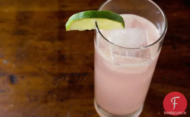 Ruibarbo e gengibre Cocktail