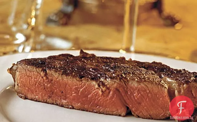 Bifes grelhados com costela