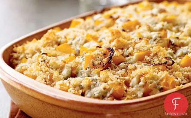 Gratinado de abóbora com queijo azul e sálvia