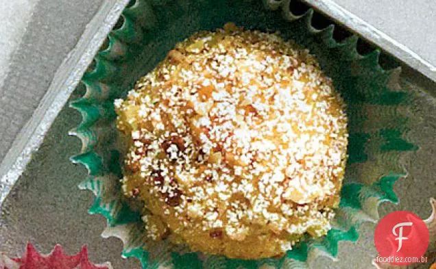 Bourbon-Pecan Pound Bolo Trufas