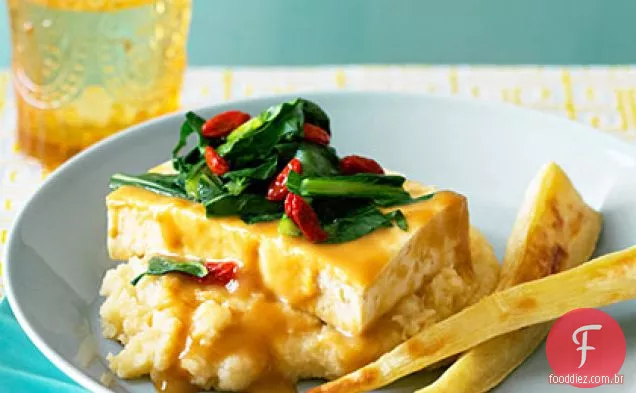 Tofu Miso-envidraçado com pastinaga de duas maneiras