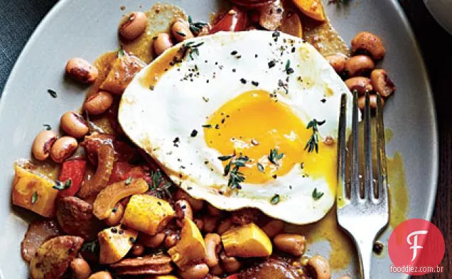 Salsicha e Hash de ervilha de Olhos Pretos