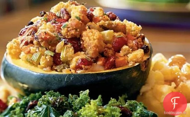 Batatas esmagadas, pastinagas e nabos