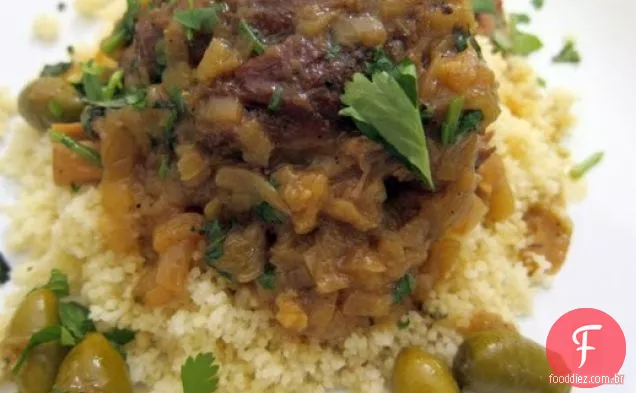 O ingrediente secreto (Açafrão): Tagine de cordeiro Marroquino com açafrão, cebola e azeitonas