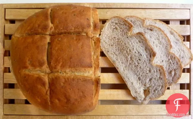 Panificação De Pão: Centeio Parmesão Durante A Noite