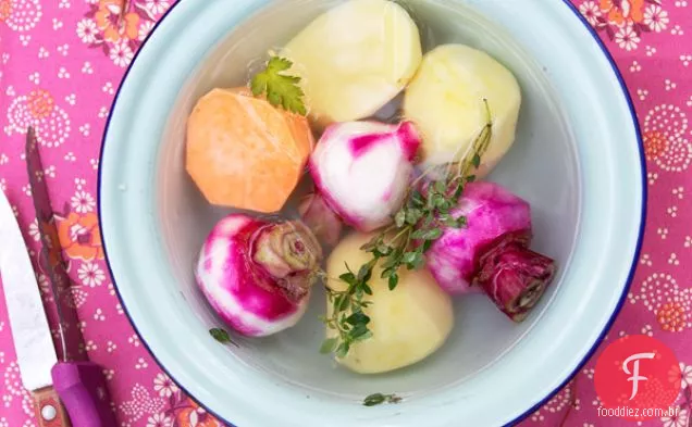 Sage-flavored Gratin Dauphinois com Batata, Batata Doce E P