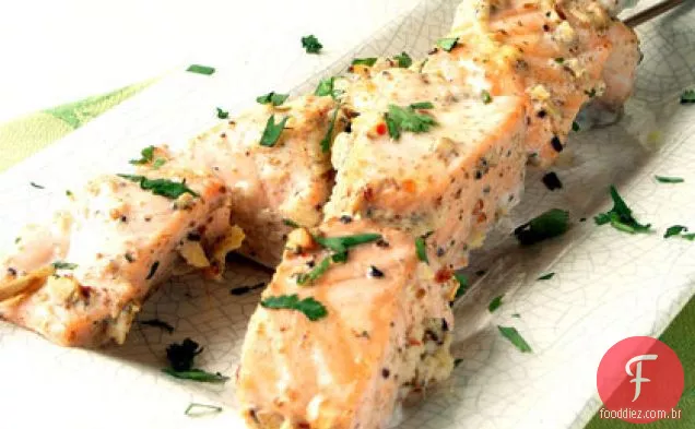 Kebabs De Salmão Com Especiarias (Tandoori Rawas)