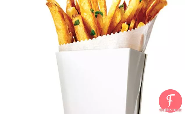 Batatas fritas com alho e ervas