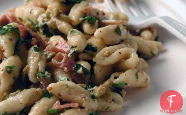 Salada de massa Prosciutto e Picholine