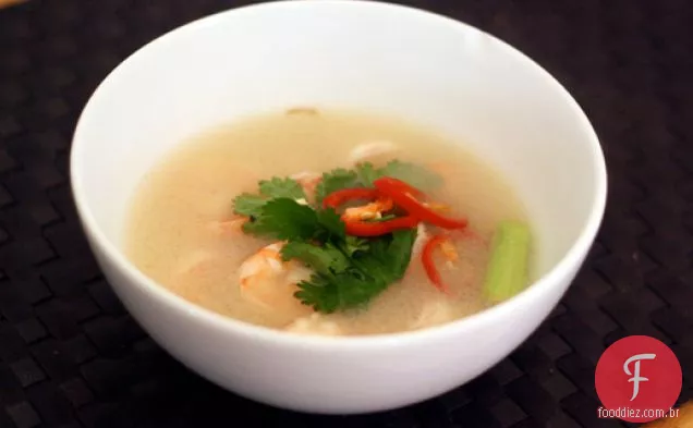 Jantar Esta Noite: Sopa De Camarão Temperada