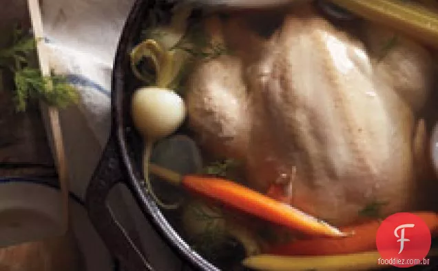 Frango Cozido Com Vegetais De Raiz