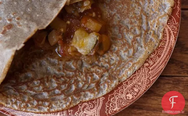 O Whisperer mais crocante: Ratatouille em Crepes de trigo sarraceno