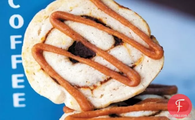 Os biscoitos de redemoinho de abóbora do caminhão deleites