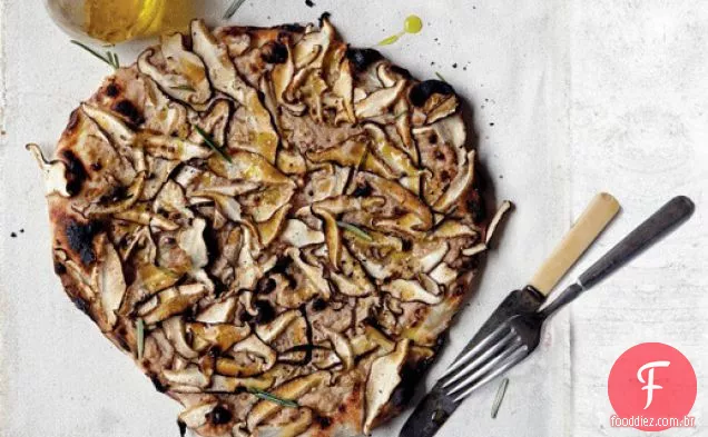 Shiitake com puré de noz Pizza