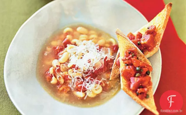 Massa rápida e Fagioli com parmesão