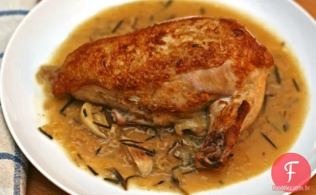 Jantar esta noite: frango salteado provençal com alecrim e alho