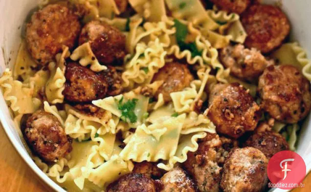 Jantar esta noite: carne de porco e limão 'Polpettine' almôndegas