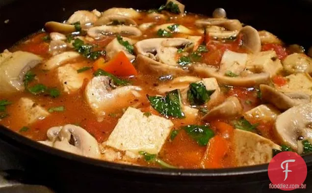 Saudável e delicioso: Tofu e cogumelo Marsala