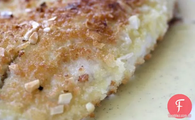 O ingrediente secreto( baunilha): tilápia com crosta de amêndoa com molho de baunilha
