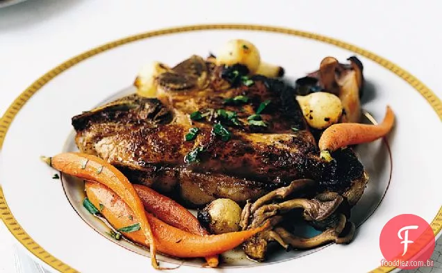 Costeletas de vitela assadas com cogumelos e Madeira