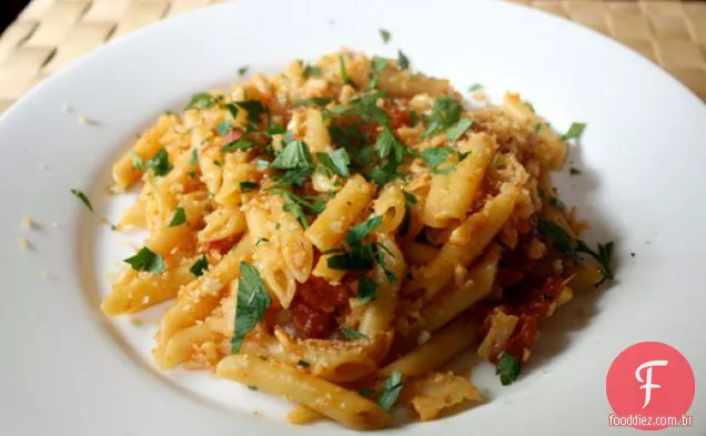 Jantar esta noite: Macarrão Com Couve-flor e anchovas