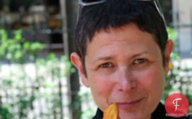A torta mágica sem farinha de 15 minutos de Dorie Greenspan