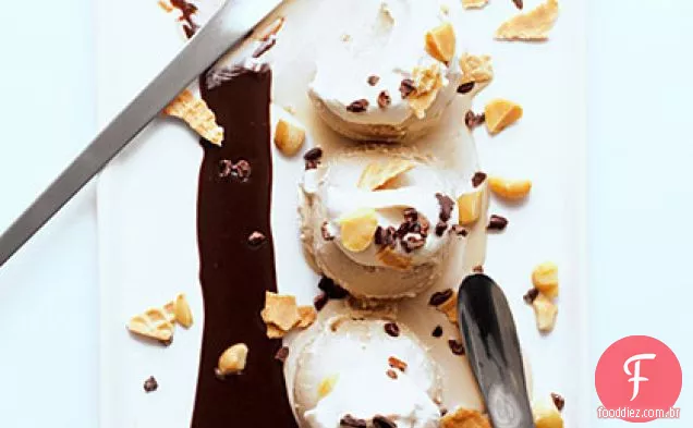 Café Chocolate Crunch Fantasia Ice Cream Sundaes