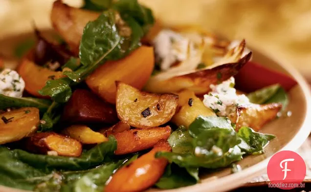 Salada De Vegetais De Raiz Assada Com Mel