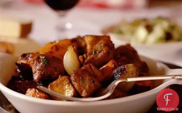 Carne de porco e legumes de Inverno torrados
