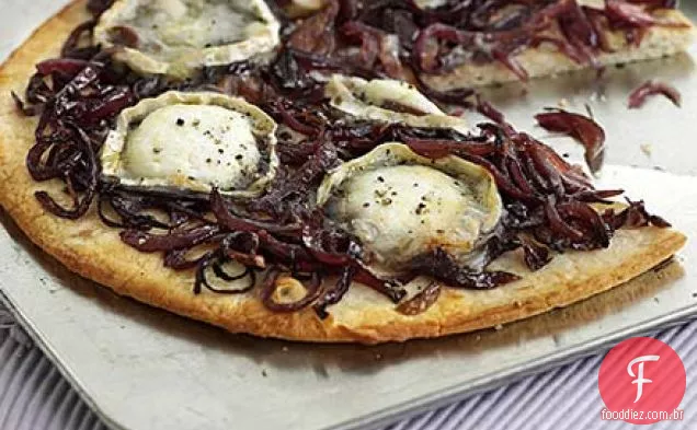 Pizza cebola queijo