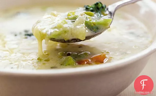 Gruyère e sopa de legumes