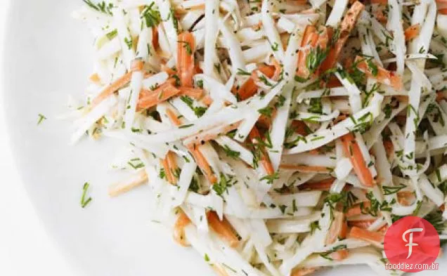 Aipo-rábano e cenoura remoulade