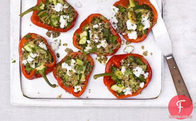 Courgette & quinoa-pimentos recheados