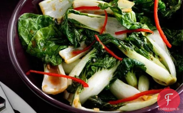 Bok choi com molho de ostra e pimenta