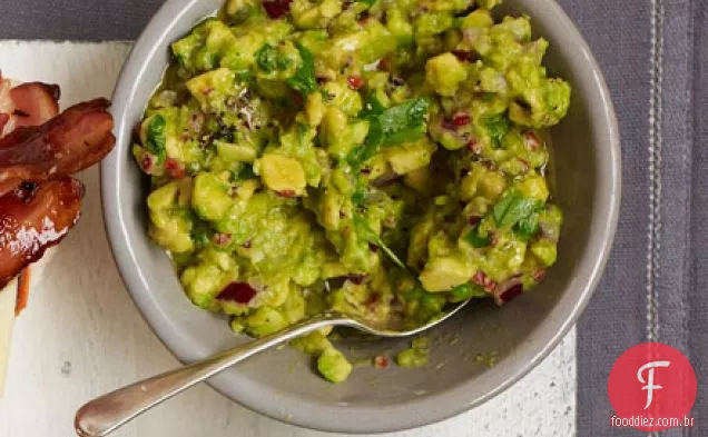 Grande guacamole de João