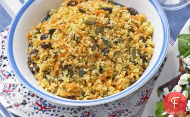 Trigo Bulgur com cenouras e avelãs