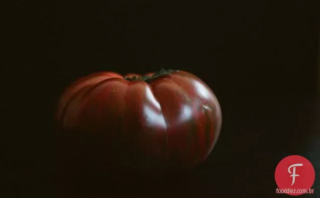 Tomate E Abacate Com Molho De Queijo Azul