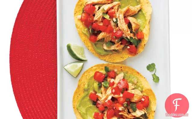 Frango e Guacamole Tostadas