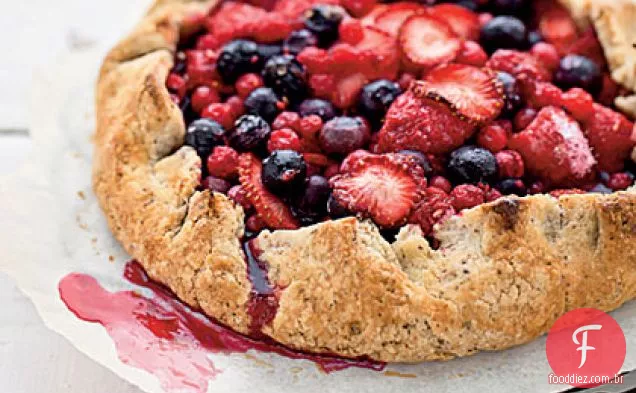 Verão Berry-e-avelã Galette