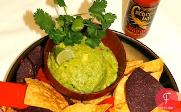 Receita de guacamole picante do Scorpion Bar