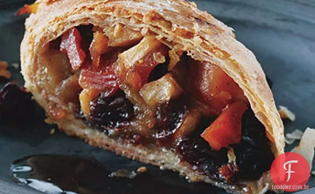 Strudels de maçã de marmelo com xarope de marmelo