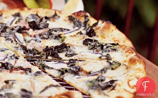 Pizza Rustica com urtigas Selvagens