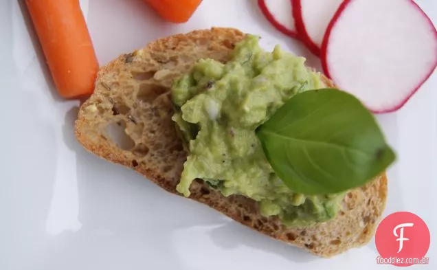 Guacamole Com Manjericão E Chalotas