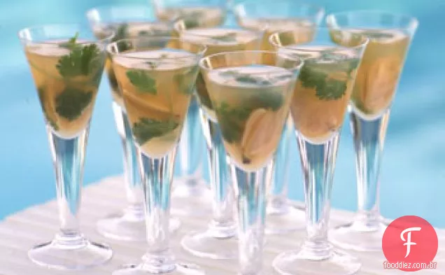 Tomate Ginger Gelée Clam Shooters