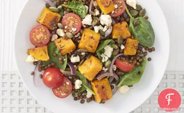 Salada quente de abóbora assada e lentilha Puy