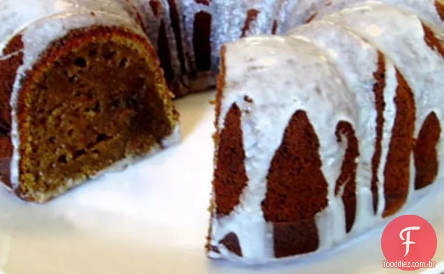 Porterfield Pumpkin Bundt com esmalte branco neve