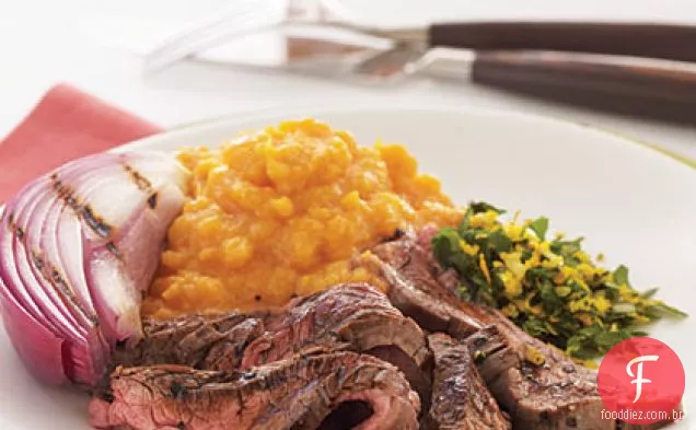 Bife de flanco grelhado com esmalte balsâmico e laranja Gremolata