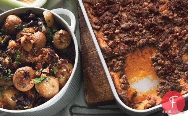 Batatas novas assadas com cebola roxa, Alho e Pancetta