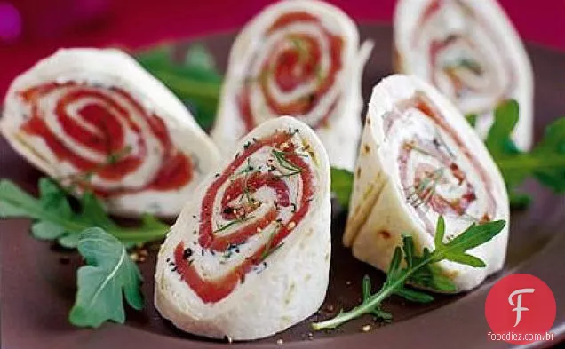 Salmão fumado rotollos