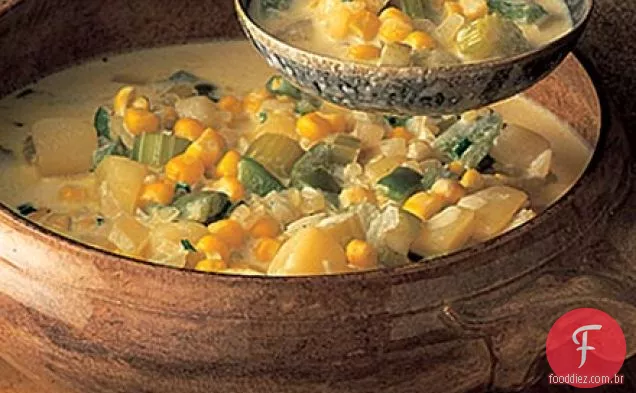 Sopa de milho com croûtons de alho